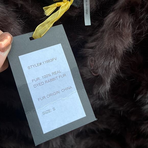 NEW Size Small Metric Units Chocolate Brown Real Rabbit Fur Sleeveless Vest - Picture 4 of 7